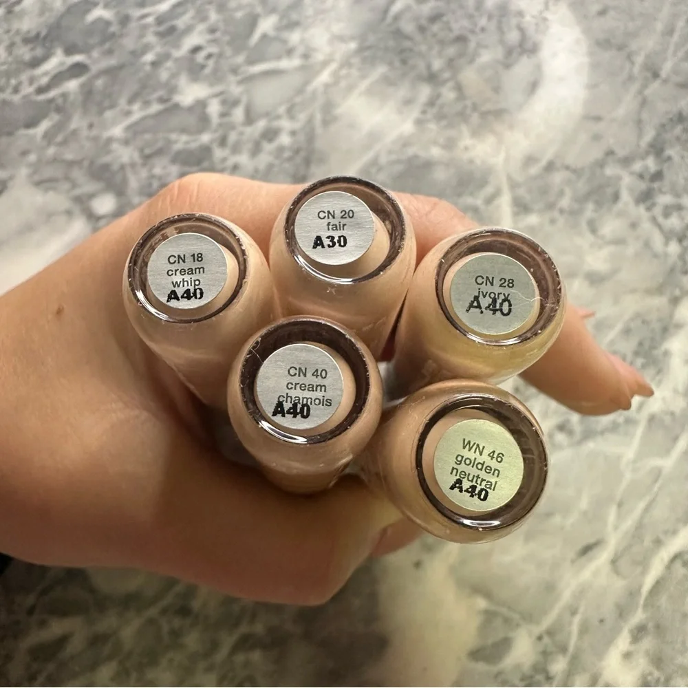 Clinique‎ Even Better Concealer